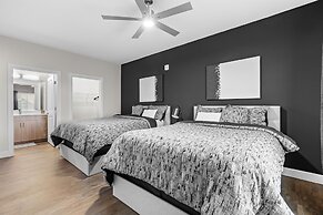 Midnight Manor Penthouse Suite The Gulch