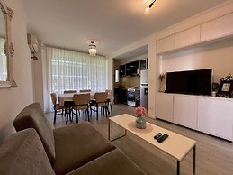 Suite Moderno con Piscina