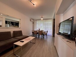 Suite Moderno con Piscina