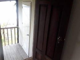 Bebeladan El Nido Bayview