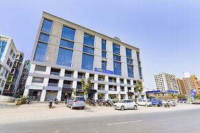 Fabhotel Maan Palace