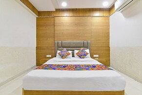 Fabhotel Maan Palace