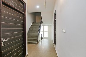 Fabexpress Gross Plaza