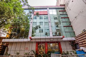 Fabexpress Gross Plaza