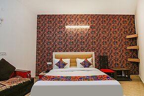 Fabexpress Gross Plaza