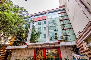 Fabexpress Gross Plaza