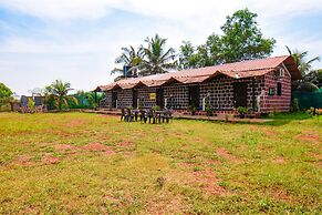 Fabexpress Peacock Suites