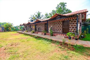 Fabexpress Peacock Suites