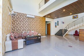 Fabhotel The Avr Grand