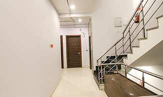 FabHotel Aerosky Inn