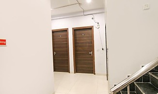 FabHotel Aerosky Inn