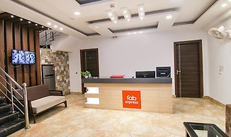 FabHotel Aerosky Inn