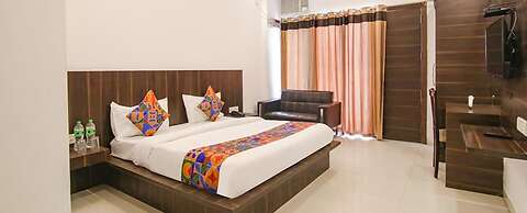 FabHotel Aerosky Inn