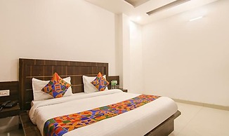 FabHotel Aerosky Inn