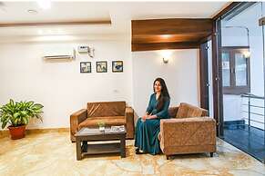 FabHotel Aerosky Inn