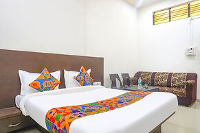 Fabhotel Om Sai