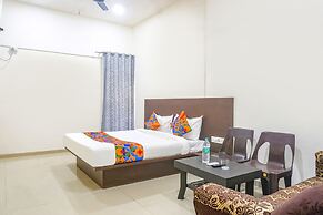 Fabhotel Om Sai