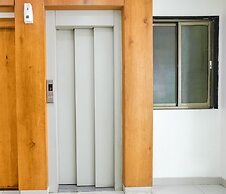 Fabhotel Anam International