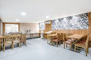 Fabhotel Anam International