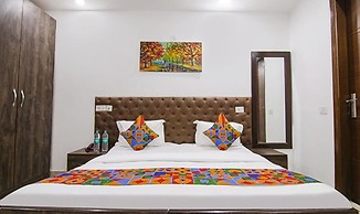 FabExpress The Premium Villa