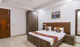 FabExpress The Premium Villa