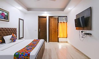 FabExpress The Premium Villa