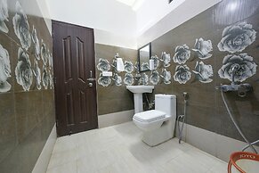 Fabhotel Kempty Lake Resort