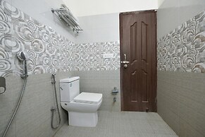 Fabhotel Kempty Lake Resort