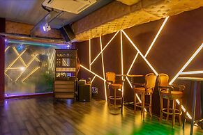 Fabhotel Prime Alekhya Suites