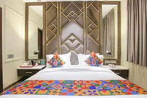 Fabhotel Prime K9 Crown