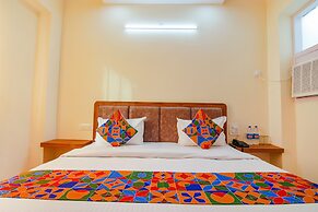 Fabhotel Hari Residency