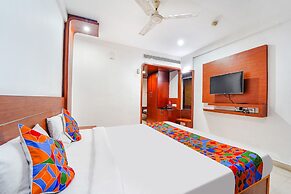 FabHotel The South Gate