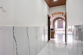 Fabexpress Sai Lodging I