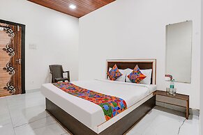 Fabexpress Sai Lodging I