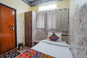 Fabhotel Rs Residency