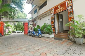 Fabexpress Amrut Comforts Suites