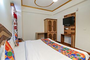Fabhotel Prini Inn