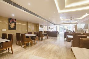 Fabhotel Prime Star 17