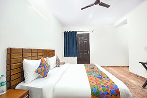 FabHotel Royal Casa