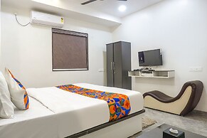 Fabhotel Hill Top Inn