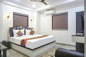 Fabhotel Hill Top Inn