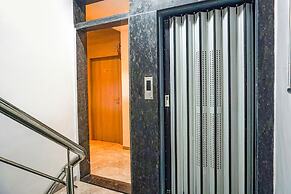 Fabhotel Hill Top Inn