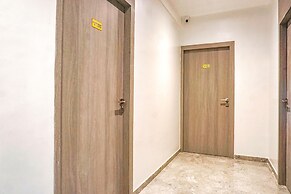 Fabhotel Hill Top Inn