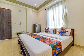 Fabhotel Bungalow 18