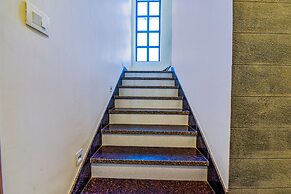 Fabhotel Bungalow 18