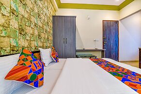 Fabhotel Bungalow 18