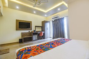 FabHotel PAS Resorts