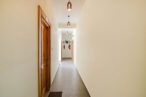 Fabhotel Himalayan Park