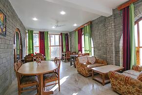 Fabexpress Malti Guest House