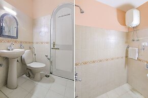 Fabexpress Malti Guest House